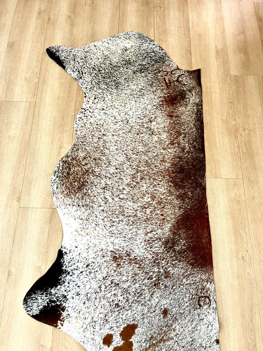 HALF COWHIDE - SALT&PEPPER - HC05