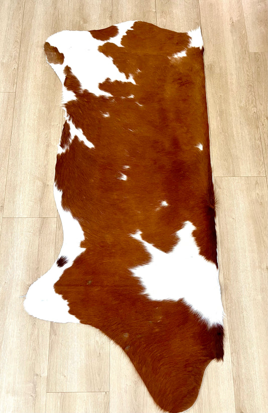 HALF COWHIDE - TAN WHITE - HC03